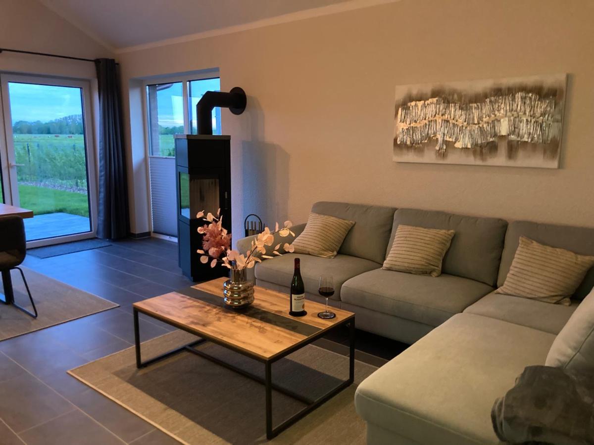 Watt'N Blick - Hundefreundliches Ferienhaus Mit Ausblick Ueber Die Wiesen Bis Zum Deich Schweiburg Zewnętrze zdjęcie